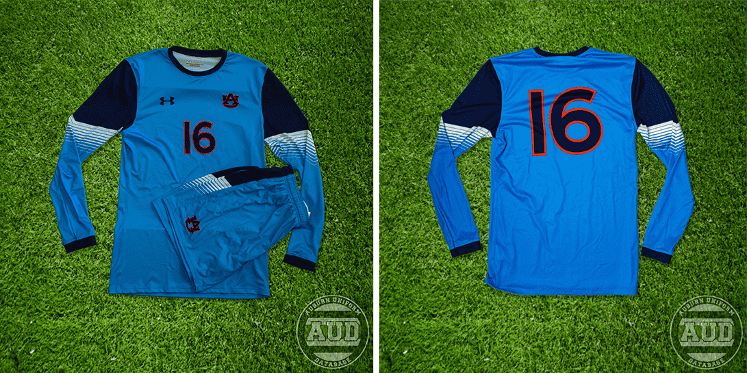 Auburn Soccer 2015 powder blue goalkeeper kit worn by #16 Alyse Scott
